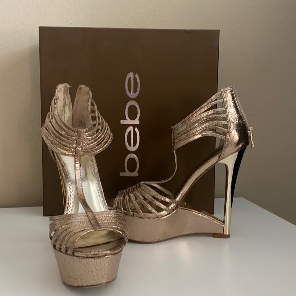 Bebe wedges